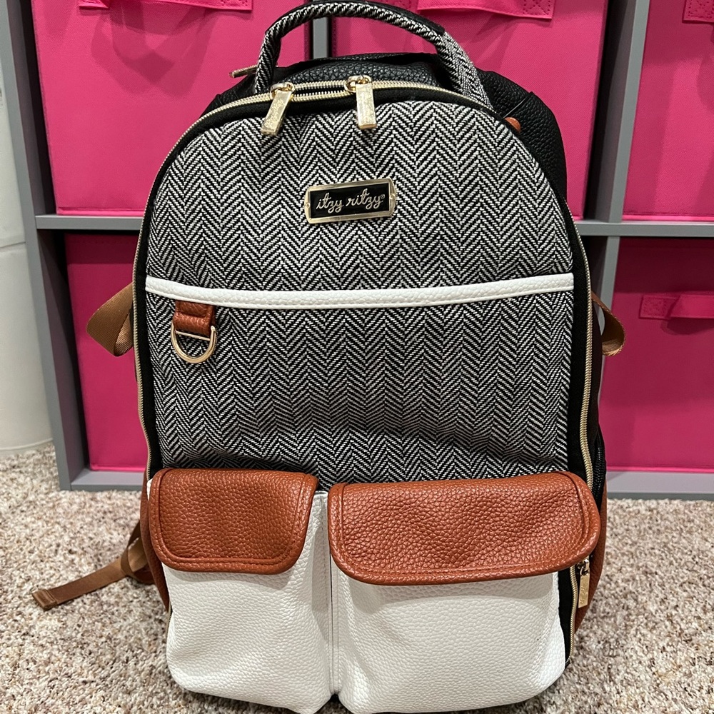 Itzy Ritzy diaper bag